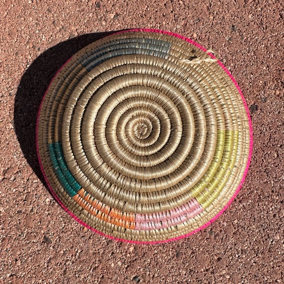 African Hand Woven Baskets 6- 7” Assorted colors available - Picture 4 of 8